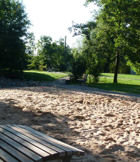Sand im Park